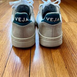 Veja Kids Beige and White Sneakers with Red Side V Detail